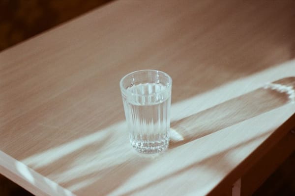 Staying hydrated in a heatwave: what actually works (and what doesn't)